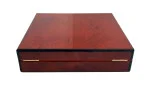 Humidor de voiaj Daniel Marshall cu finisaj de nod lemnos imagine 4