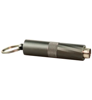 Perforator de trabucuri gri închis cu dispozitiv pentru curățat